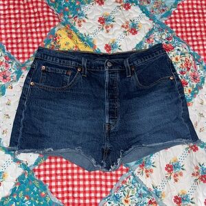 Levi's 501 Jean Shorts size 32